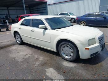  Salvage Chrysler 300
