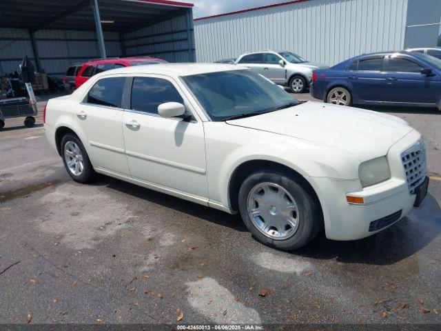  Salvage Chrysler 300