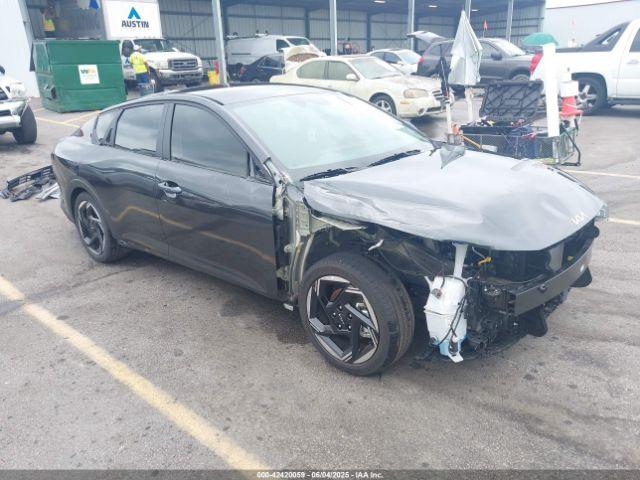  Salvage Kia K4