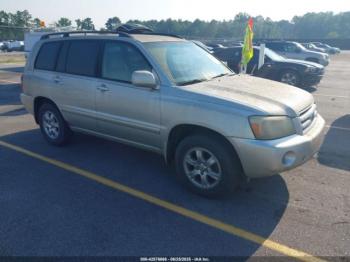  Salvage Toyota Highlander