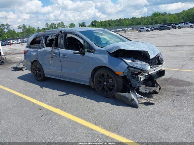  Salvage Honda Odyssey