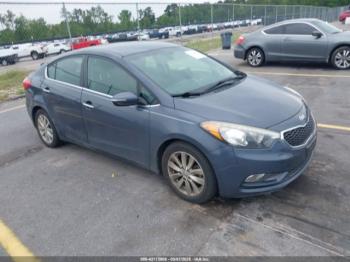  Salvage Kia Forte