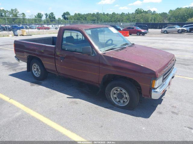  Salvage Nissan D21