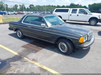  Salvage Mercedes-Benz 300cd