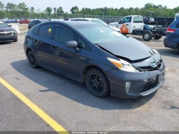  Salvage Toyota Prius