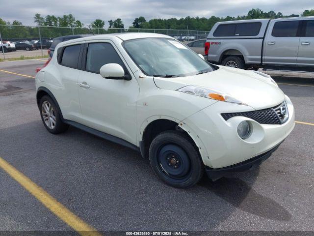  Salvage Nissan JUKE