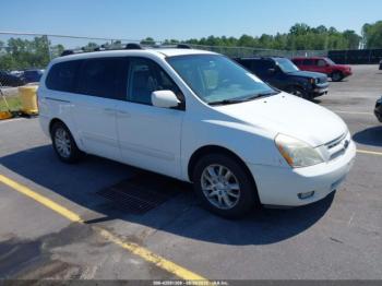  Salvage Kia Sedona