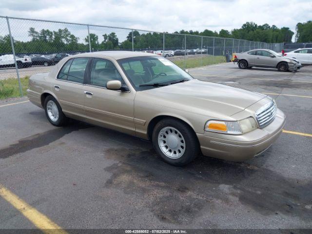  Salvage Ford Crown Victoria