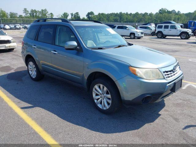  Salvage Subaru Forester