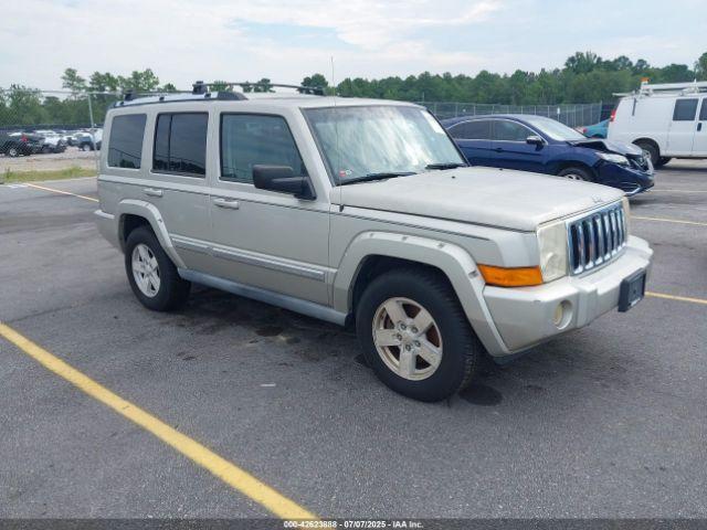  Salvage Jeep Commander