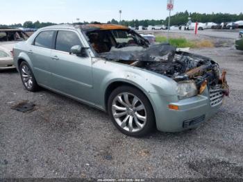  Salvage Chrysler 300