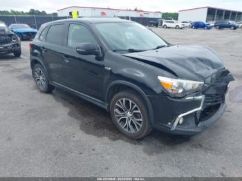  Salvage Mitsubishi Outlander