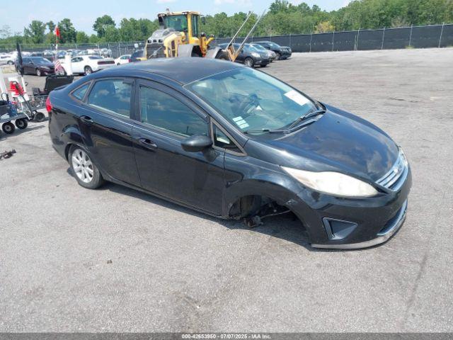  Salvage Ford Fiesta