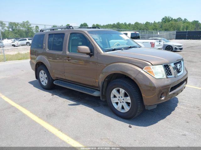  Salvage Nissan Pathfinder
