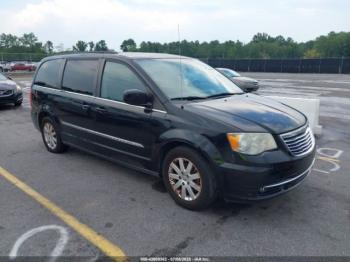  Salvage Chrysler Town & Country