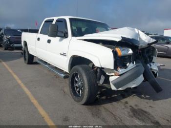  Salvage Chevrolet Silverado 2500