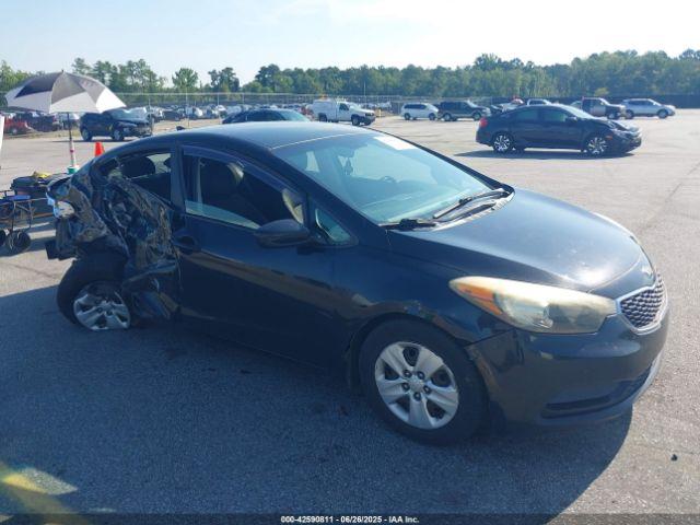  Salvage Kia Forte