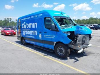  Salvage Mercedes-Benz Sprinter 2500