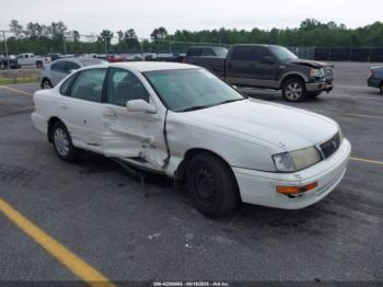  Salvage Toyota Avalon