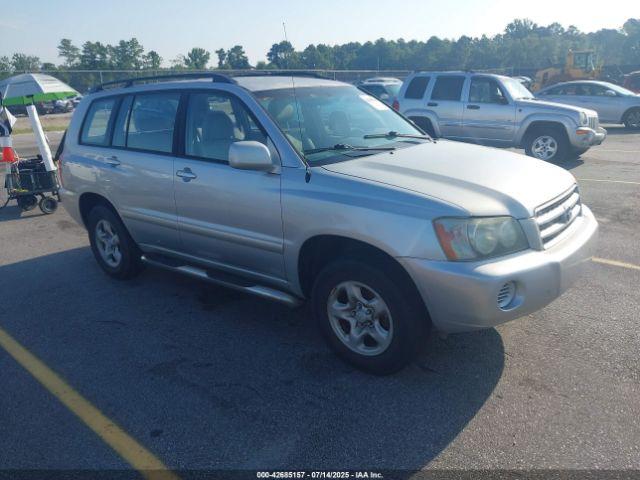  Salvage Toyota Highlander