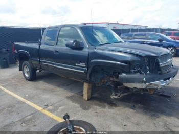  Salvage Chevrolet Silverado 2500