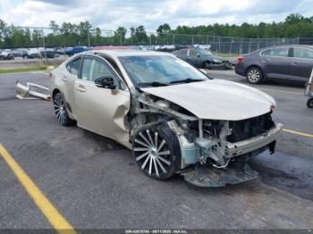  Salvage Lexus Es