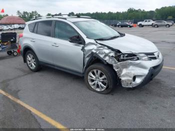  Salvage Toyota RAV4