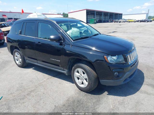  Salvage Jeep Compass