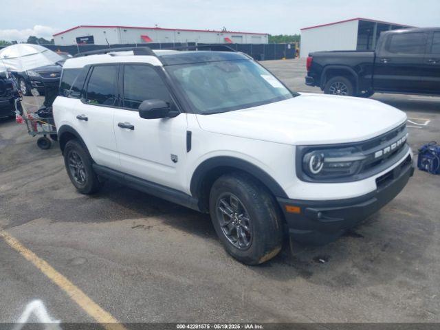  Salvage Ford Bronco