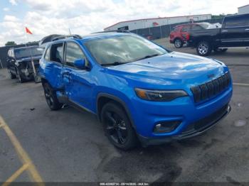  Salvage Jeep Cherokee