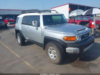  Salvage Toyota FJ Cruiser