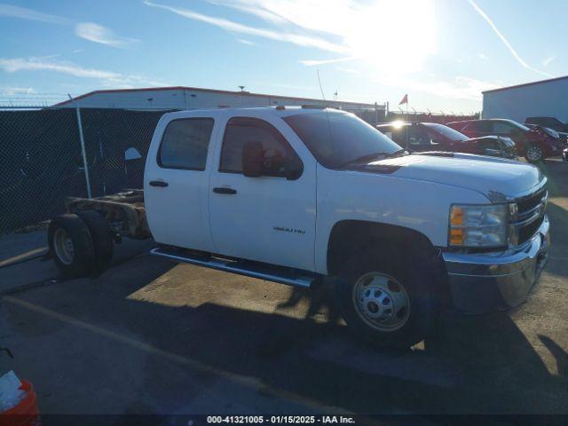  Salvage Chevrolet Silverado 3500