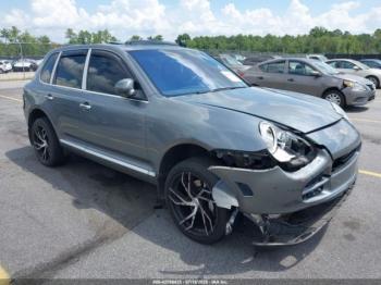  Salvage Porsche Cayenne