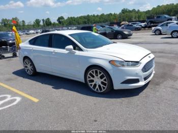  Salvage Ford Fusion