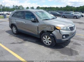  Salvage Kia Sorento