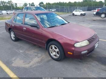  Salvage Nissan Altima