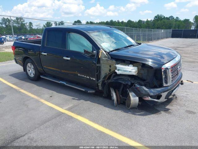  Salvage Nissan Titan