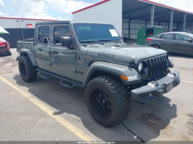  Salvage Jeep Gladiator