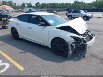  Salvage Nissan Maxima