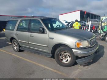  Salvage Ford Expedition