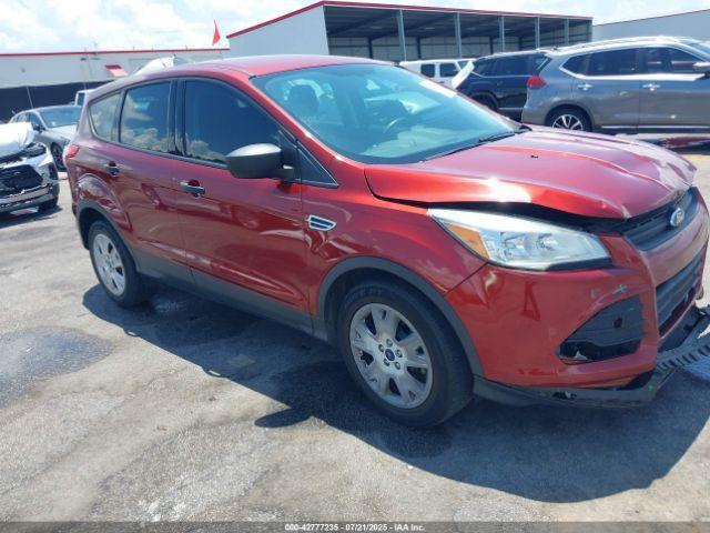  Salvage Ford Escape