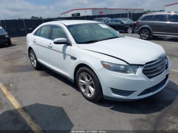  Salvage Ford Taurus