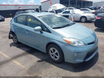  Salvage Toyota Prius