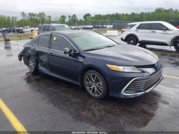  Salvage Toyota Camry