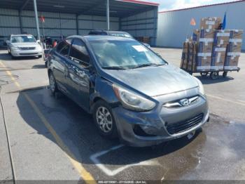  Salvage Hyundai ACCENT