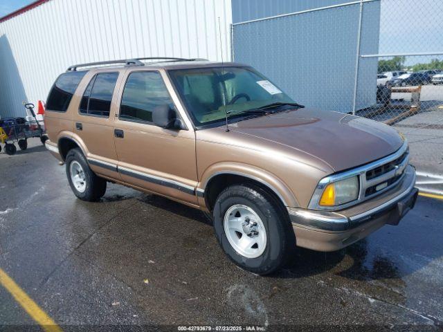  Salvage Chevrolet Blazer