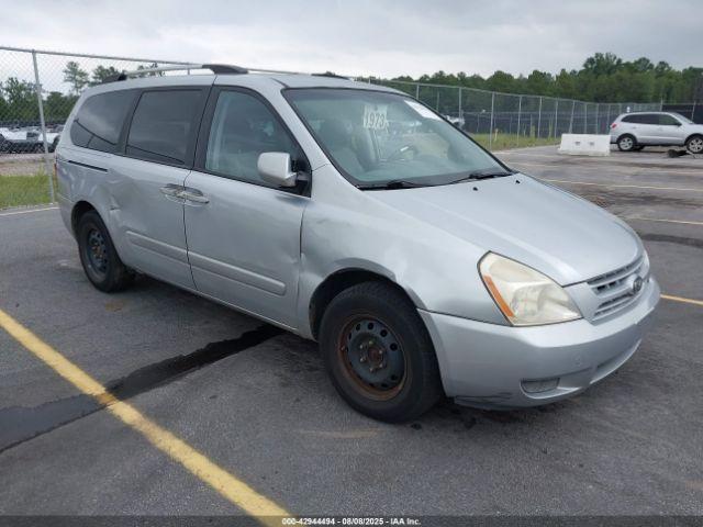  Salvage Kia Sedona