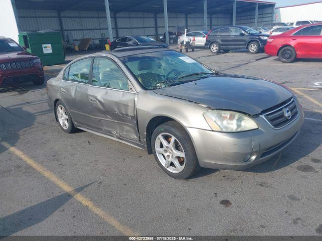  Salvage Nissan Altima
