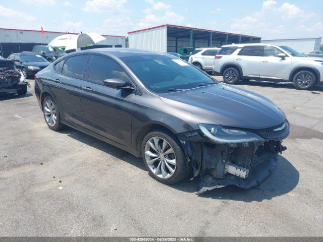 Salvage Chrysler 200