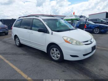  Salvage Toyota Sienna